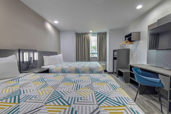 Room 20 of 25