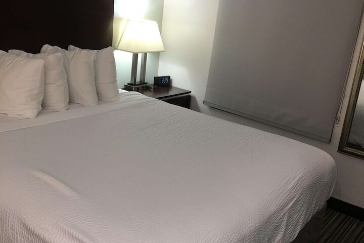 Room 16 of 29