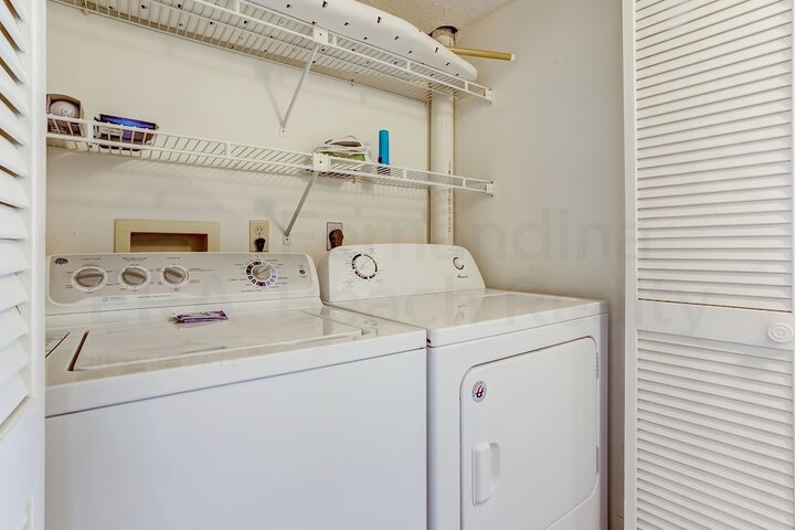 Laundry 40 of 47