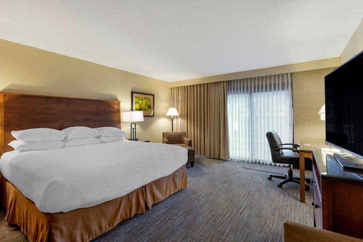 Room 92 of 131