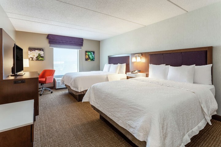 Hampton Inn & Suites Chicago-Libertyville