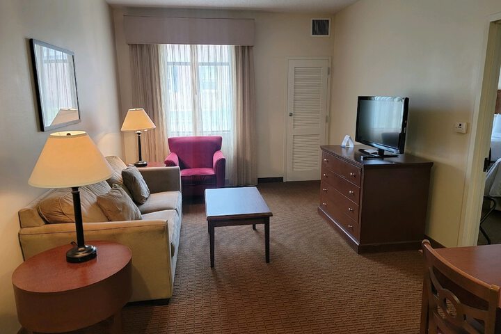 Room 64 of 72