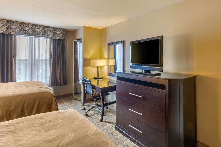 Room 9 of 30