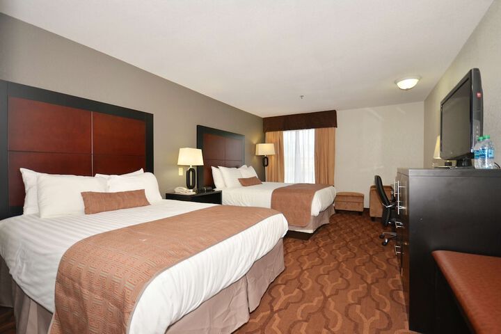 Room 8 of 20
