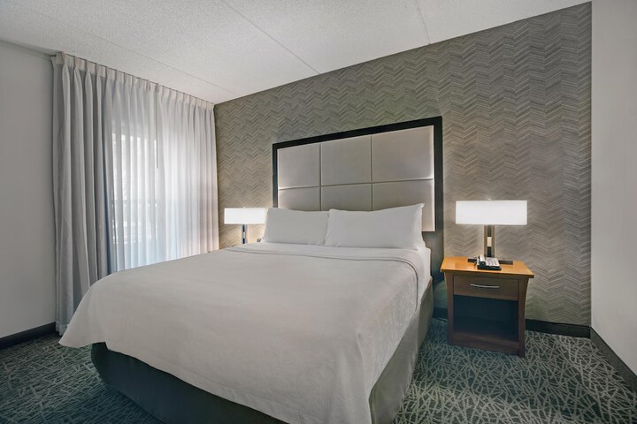 Homewood Suites by Hilton Chicago-Lincolnshire