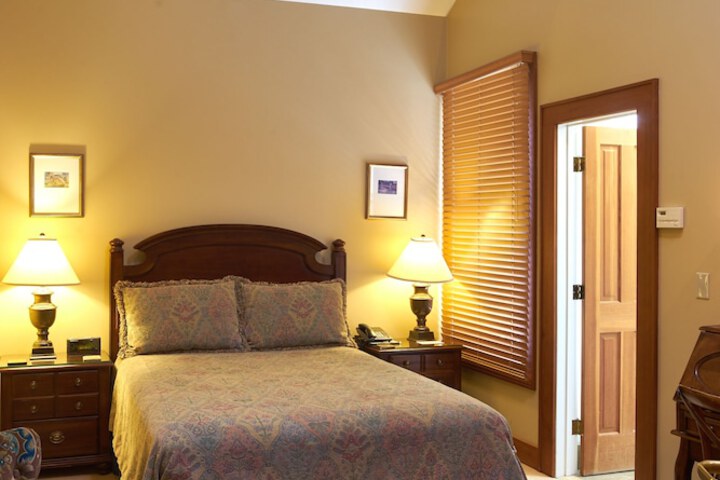 Room 45 of 79