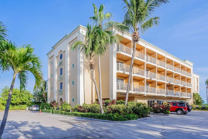 Hotel 3 of 116
