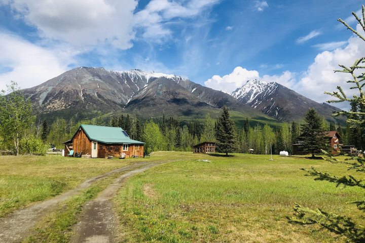 Wrangell Mountain Lodge