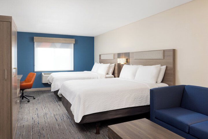 Holiday Inn Express Portland South-Lake Oswego by IHG