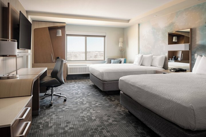 Room 20 of 38