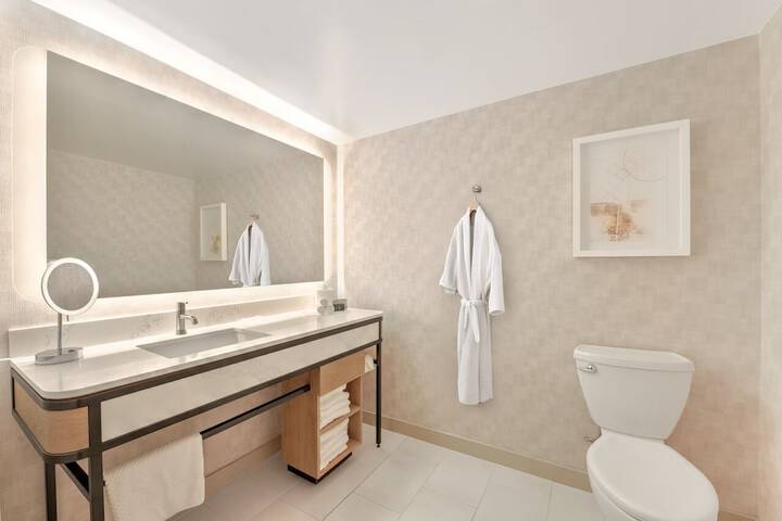 Hilton Anaheim