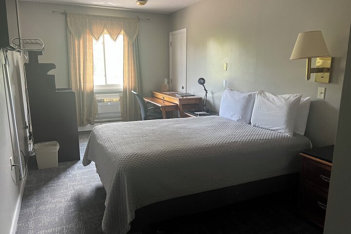Room 8 of 21