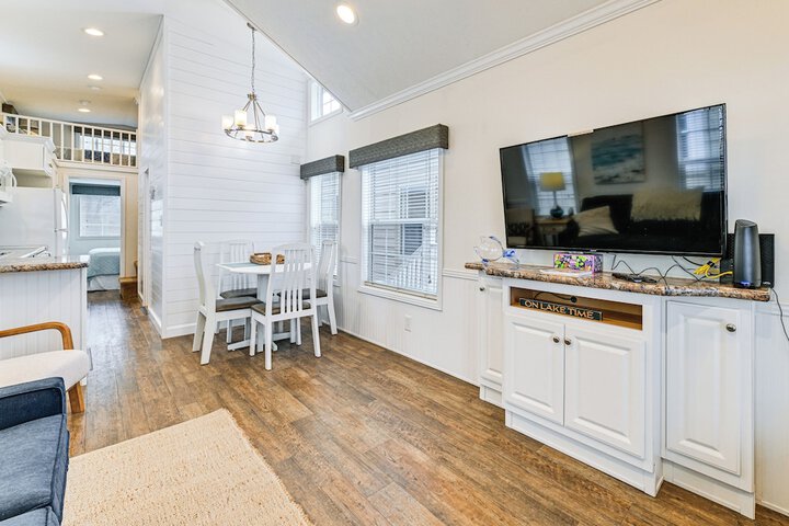 Community Perks + Views: Cozy Lake Norman Cottage