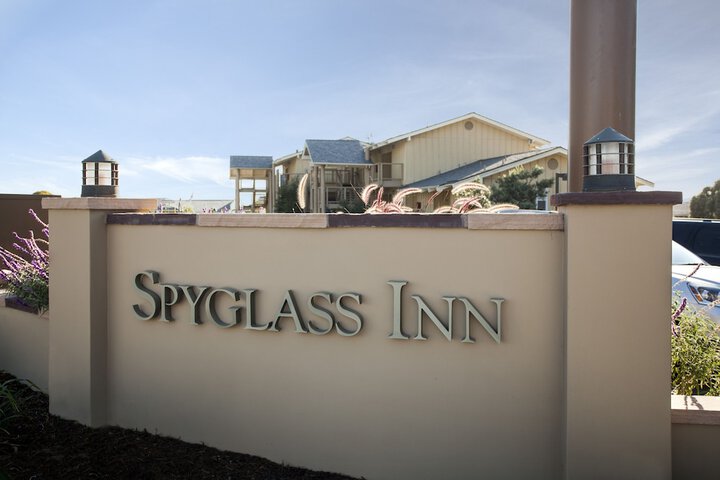 Spyglass Inn