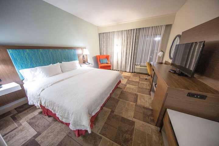 Hampton Inn Hutchinson