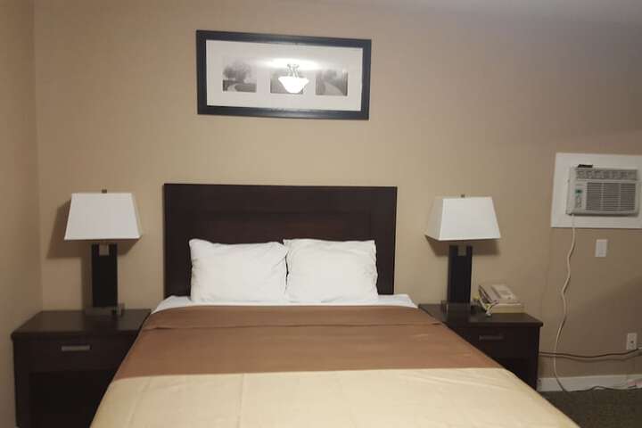 Room 22 of 34