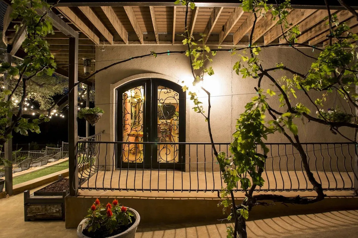 The Vineyard B & B at Lost Creek Ranch