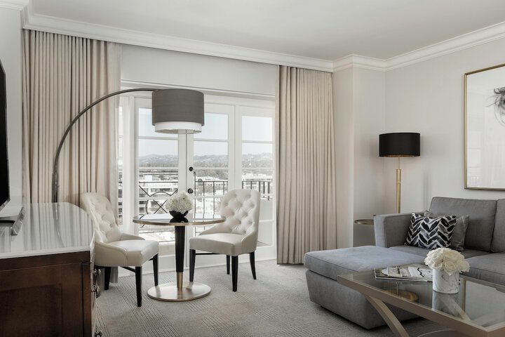 Four Seasons Los Angeles at Beverly Hills