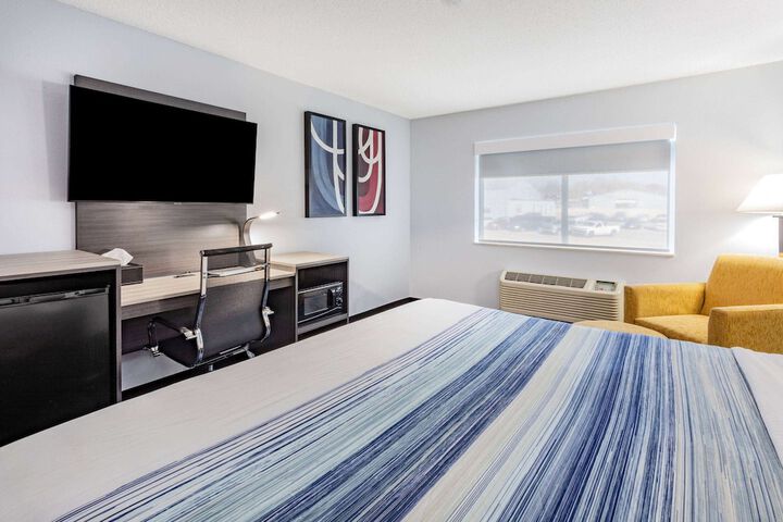 AmericInn by Wyndham Quincy