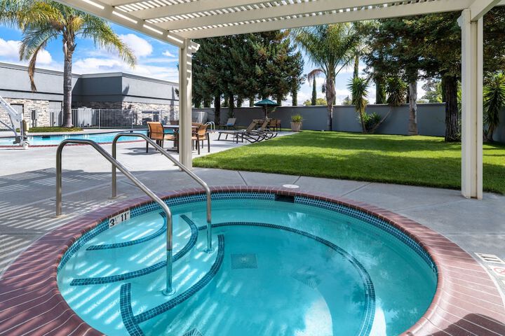 Pool 5 of 26