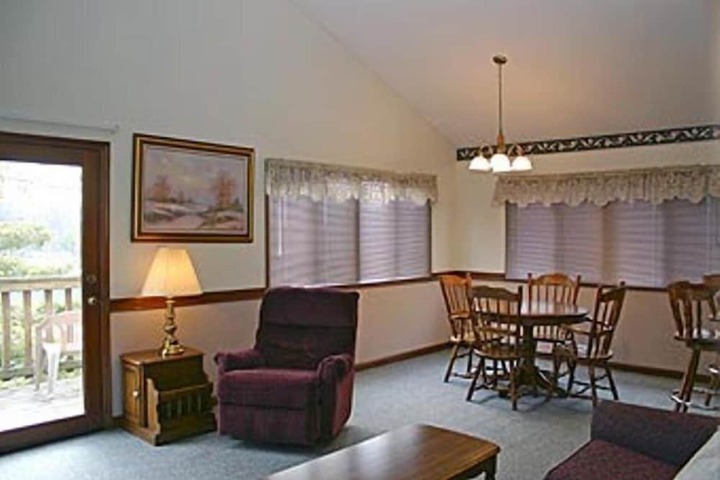 Room 35 of 47