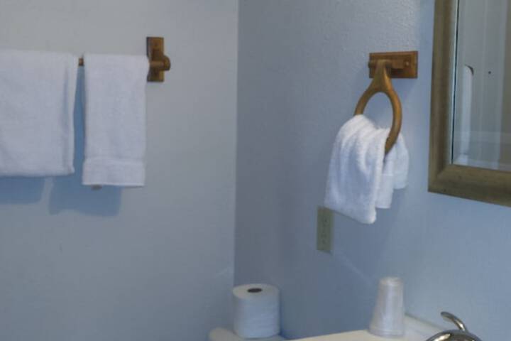 Room 15 of 35