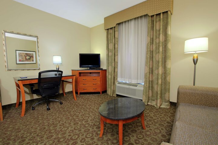 Room 26 of 68