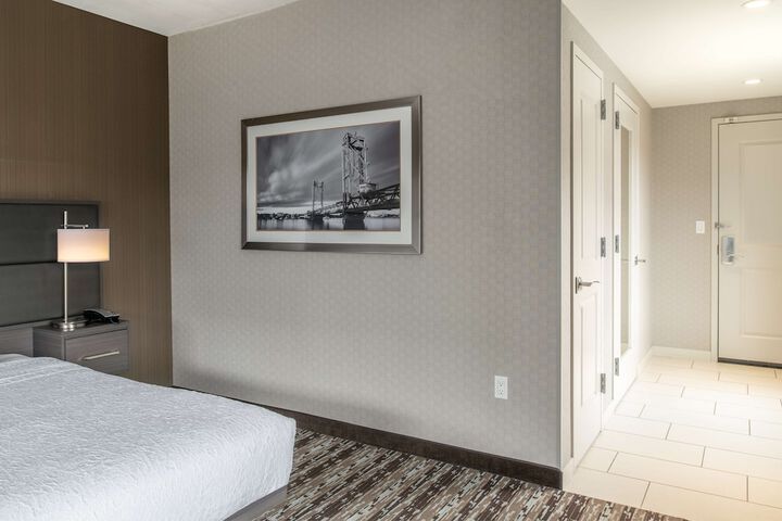 Room 26 of 63