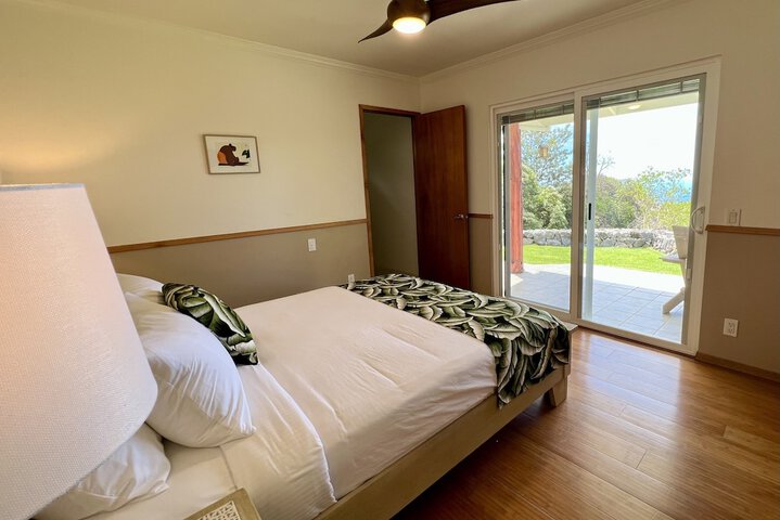 Room 10 of 17