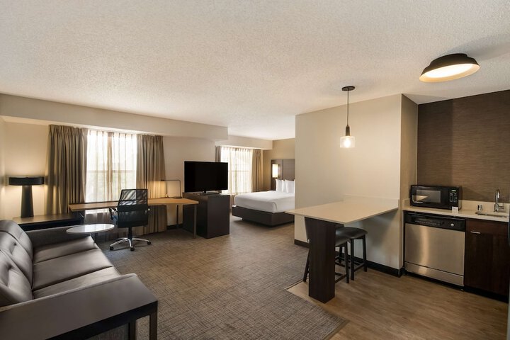 Room 20 of 50