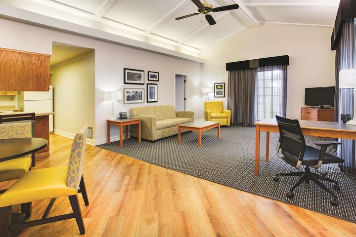 Room 14 of 29