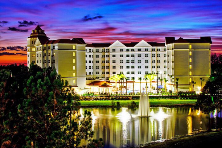 Residence Inn by Marriott Orlando Flamingo Crossing / Western Entrance