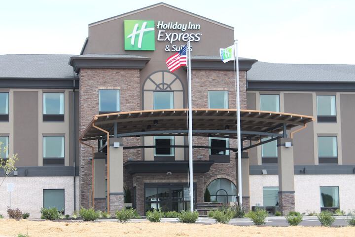 Holiday Inn Express & Suites Glasgow by IHG