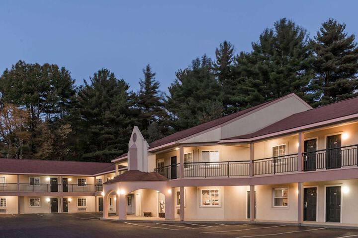 Hotel 3 of 29