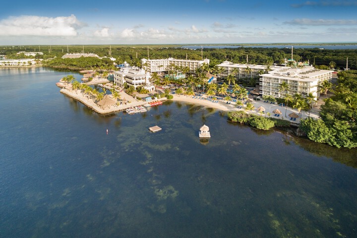 Reefhouse Resort & Marina