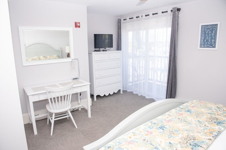 Room 36 of 113