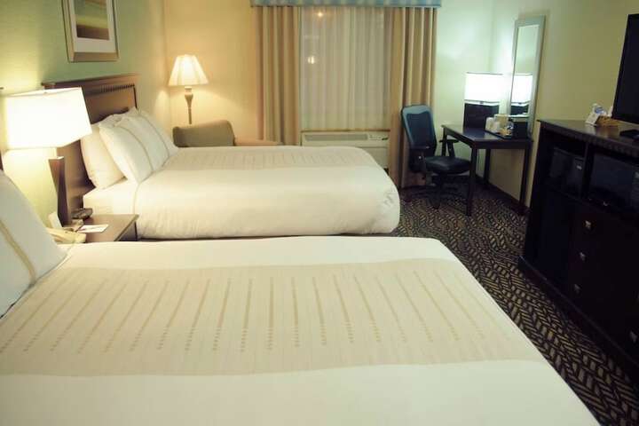 Fireside Inn and Suites