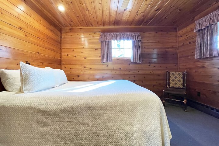 Mountain Springs Lake Resort