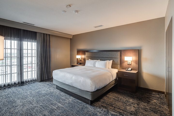 DoubleTree by Hilton Hotel Bloomington