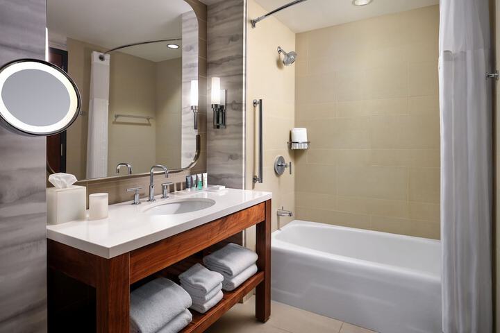 JW Marriott Indianapolis