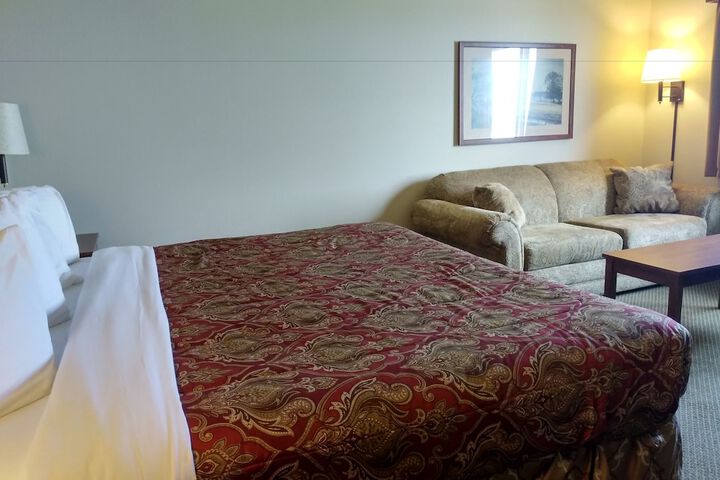 Room 52 of 65