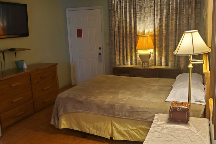 Contys Motel