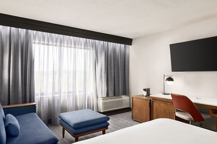 Courtyard Houston Sugar Land / Stafford