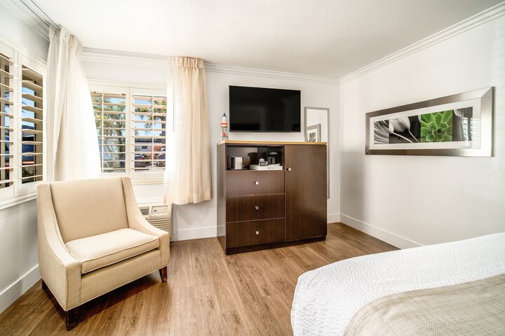 Room 15 of 40