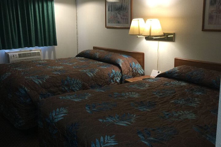 Room 9 of 44