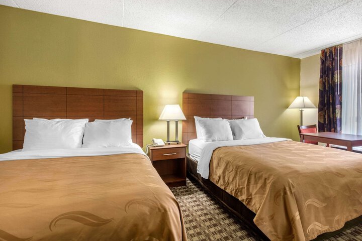 Room 21 of 31