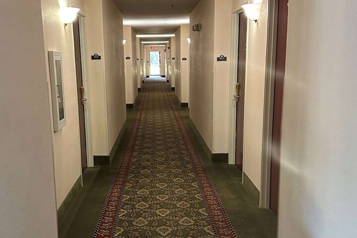Days Inn & Suites by Wyndham Eunice