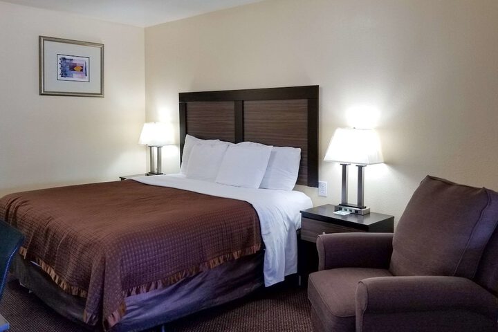 Rodeway Inn Medford South I-5