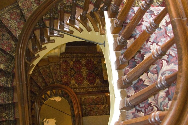 Garth Woodside Mansion B & B