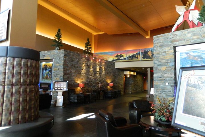 Hotel Interior 6 of 29